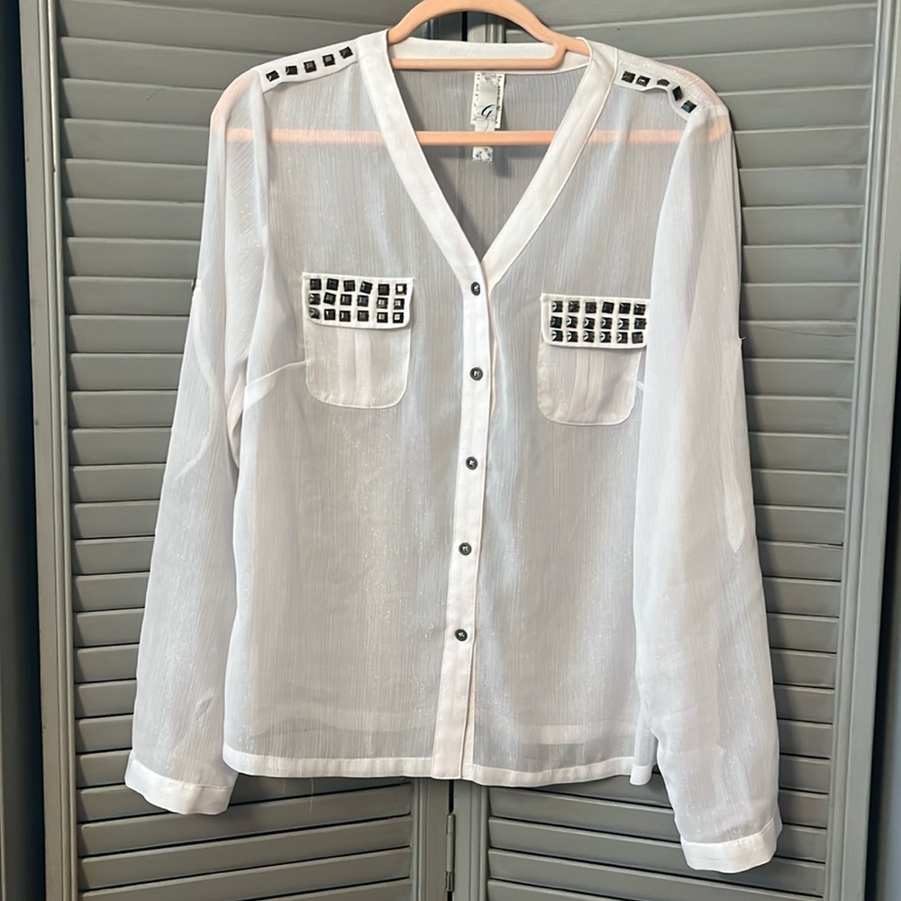 Gracie Shear, Shimmer and Studded White Blouse, V-Neck, Tab Sleeves, Size L